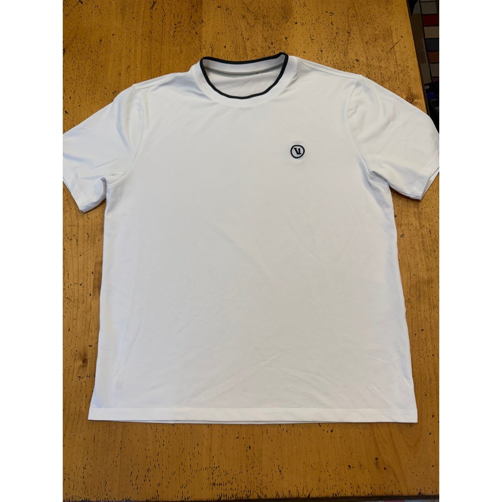 Vuori Performance Tee White Mens Short Sleeve Crew Neck Activewear Medium